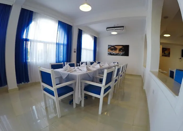 Tobia Beach Otel 2*