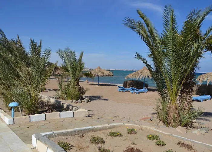 Tobia Beach Otel 2*