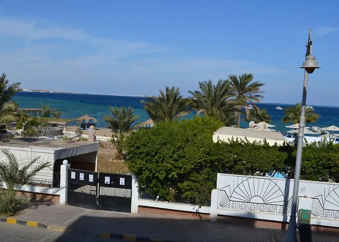 Tobia Beach Safaga